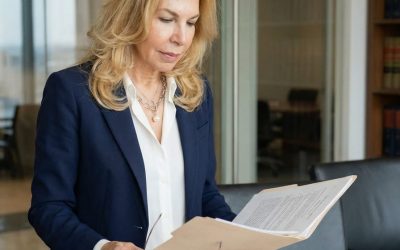 Revisión del informe del forense o de la parte contraria: checklist médico-legal para detectar errores y rebatirlos